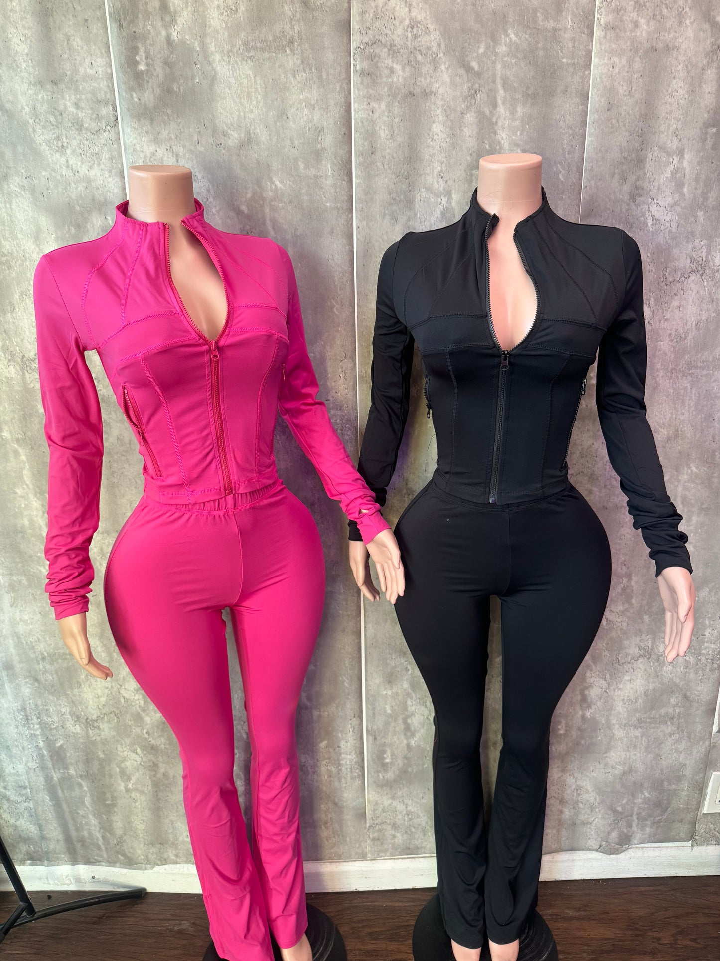 Stacy set