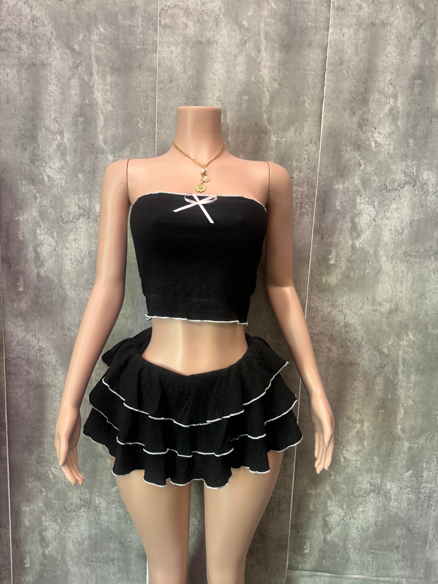 Black set