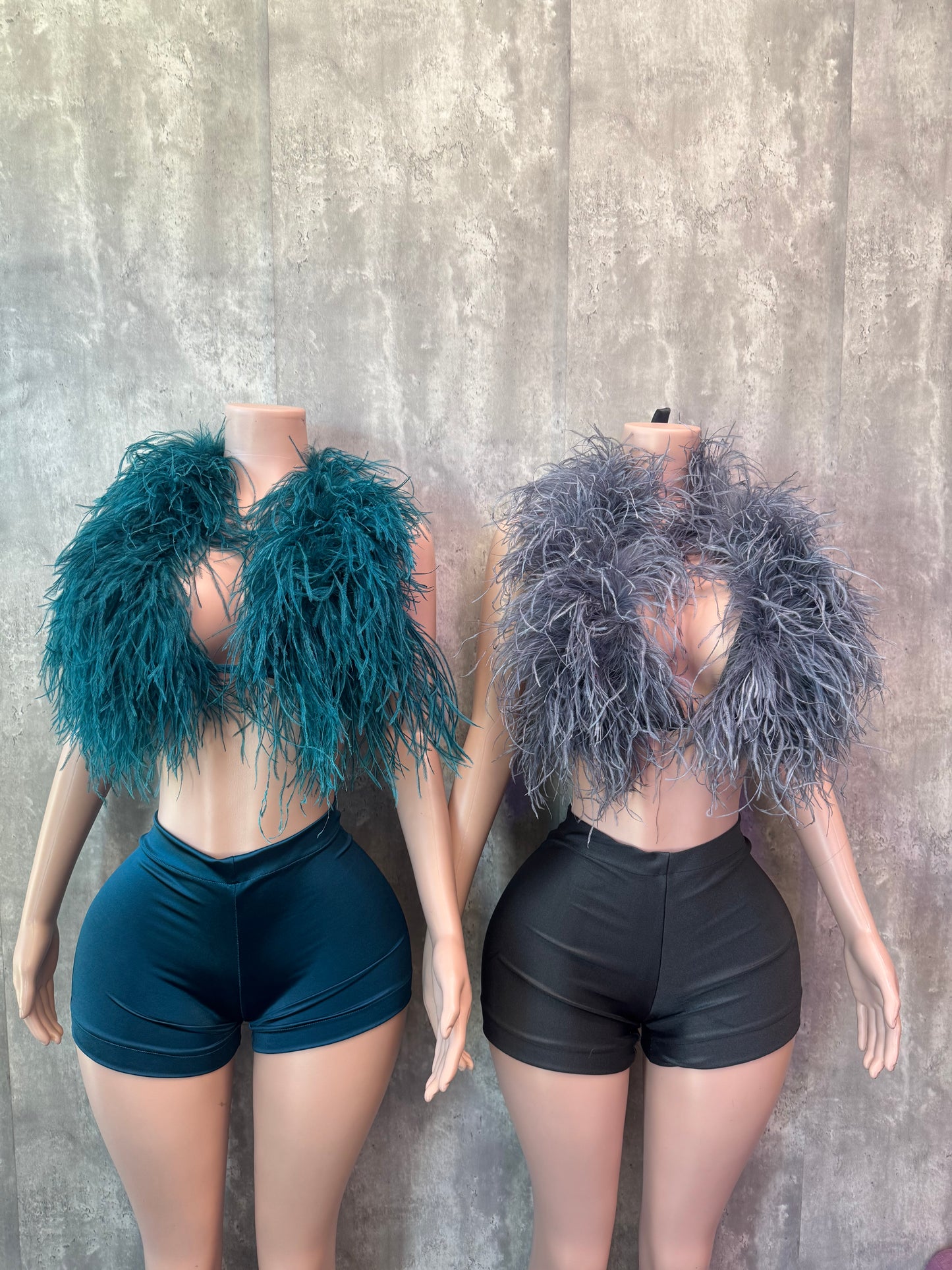 Turquoise blue fur set 2-5 days