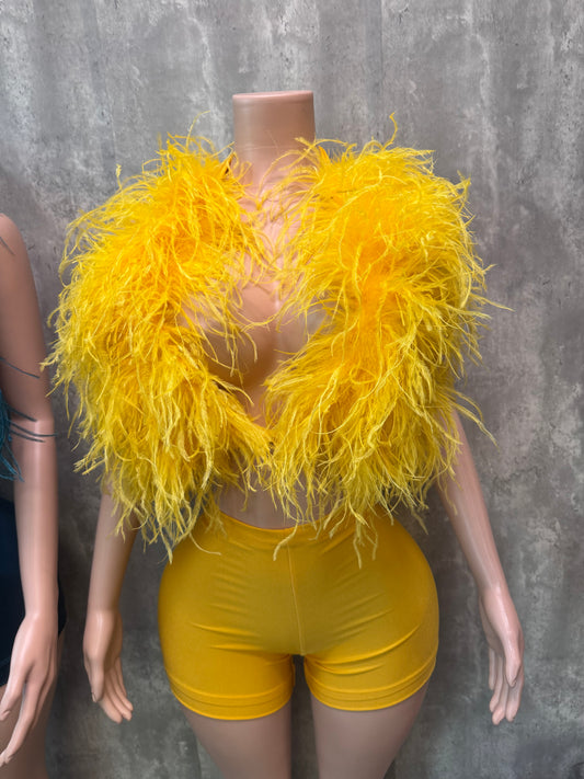 Yellow fur set 2-5 days for ship out